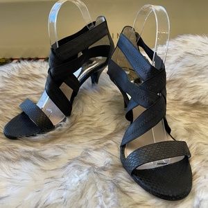 Michael michael kors black elastic strap snake skin print heels size 9.5M